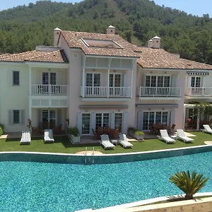 Portville Holiday Villas Göcek